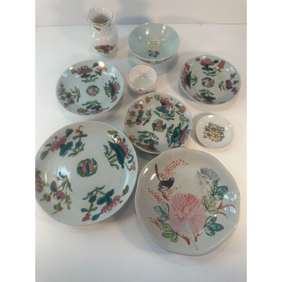 Lot of 9 assorted Antique and VTG Asian Porcelain dishes of all sizes - Picture 1 of 7